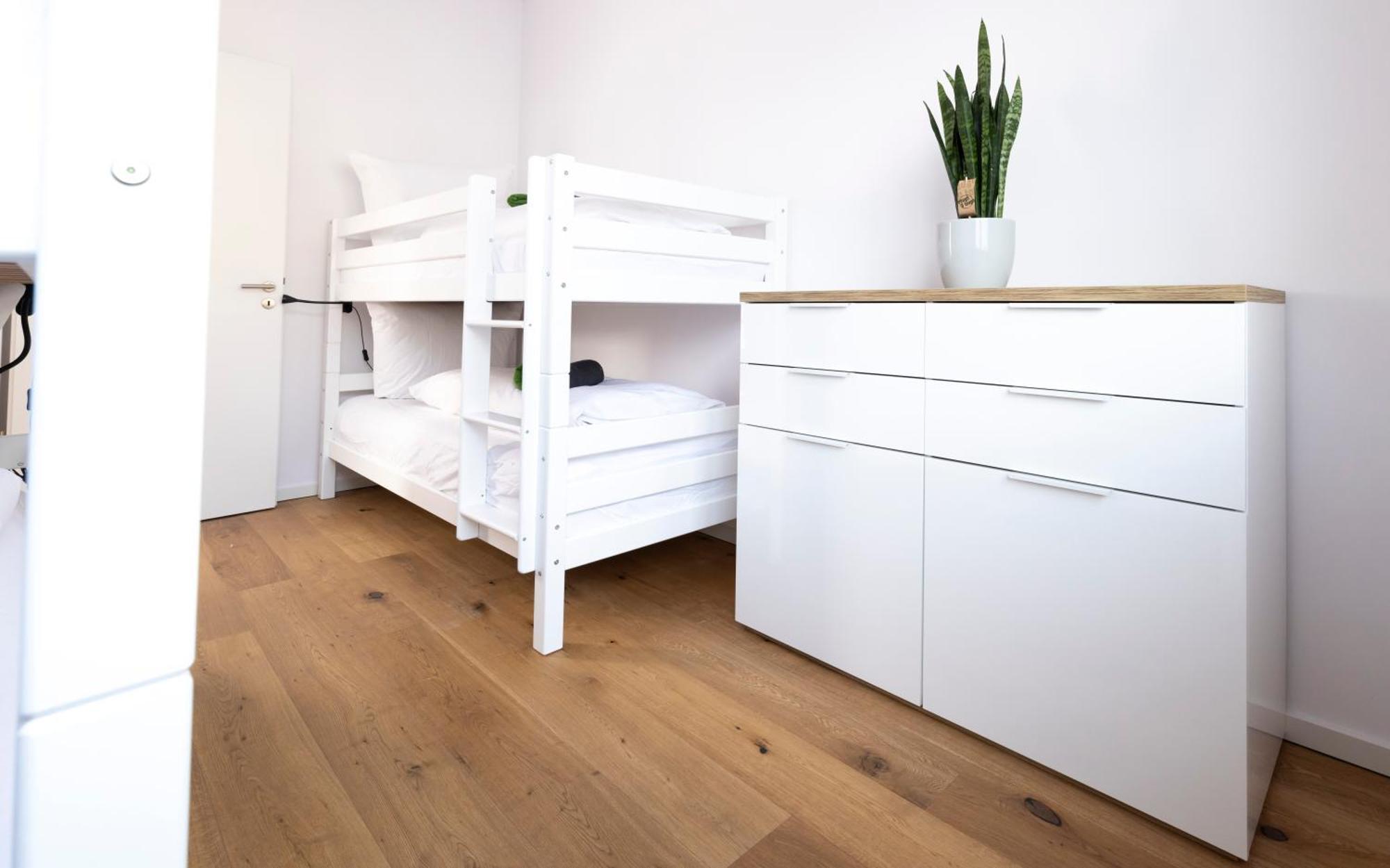 Apartment Partners - Bella Donna 95qm In Naehe Ber-airport *